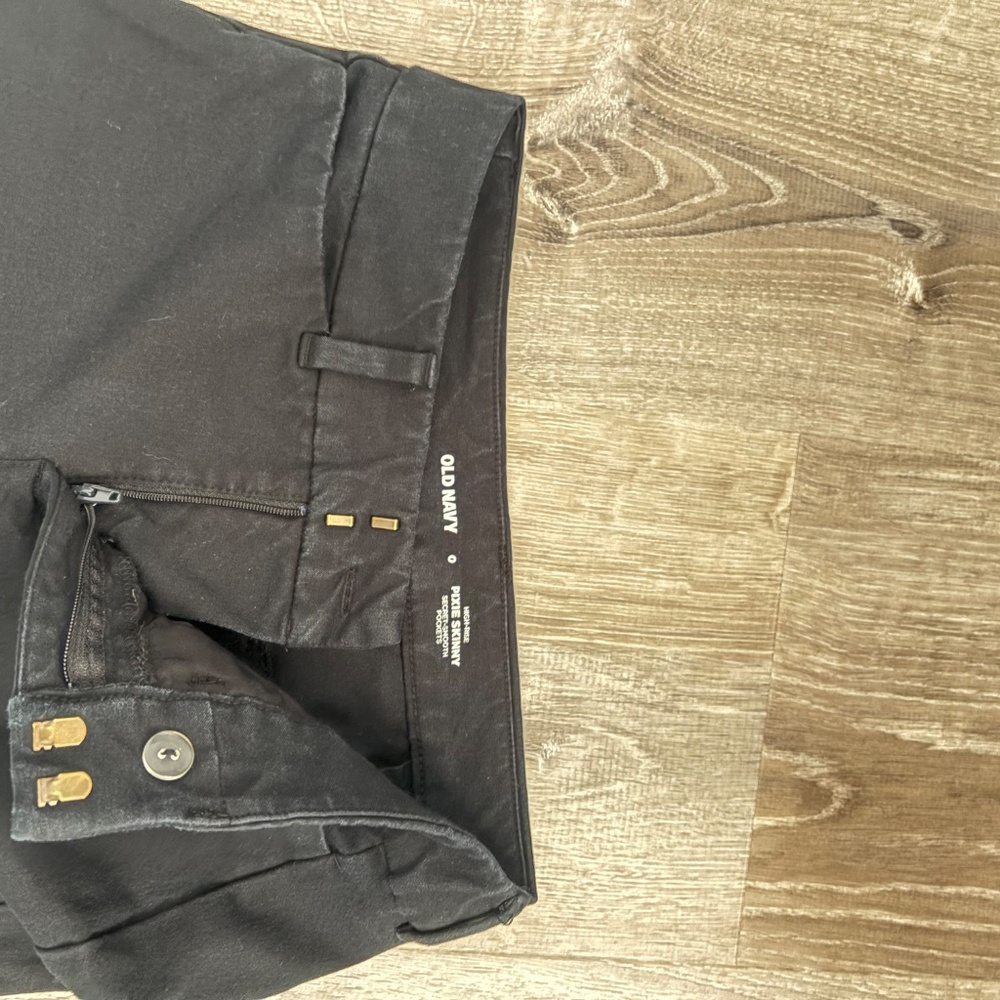 Old Navy Pixie Pants - image 5